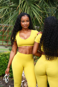Crop V yellow