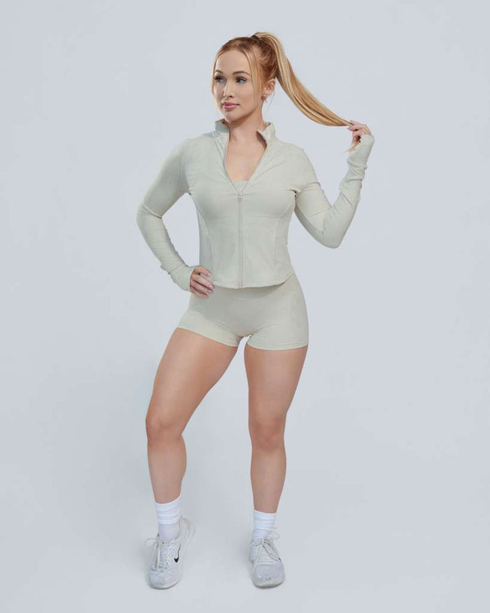 Compressed Shorts cream